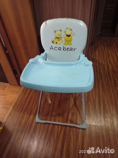 Стульчик для кормления