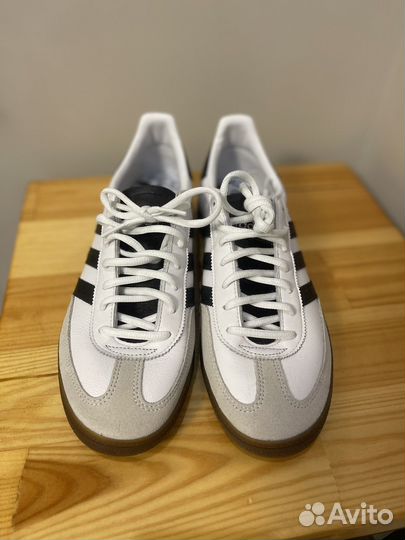 Кроссовки adidas Handball Spezial, белый