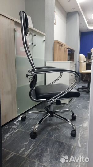 Компьютерное офисное кресло Metta