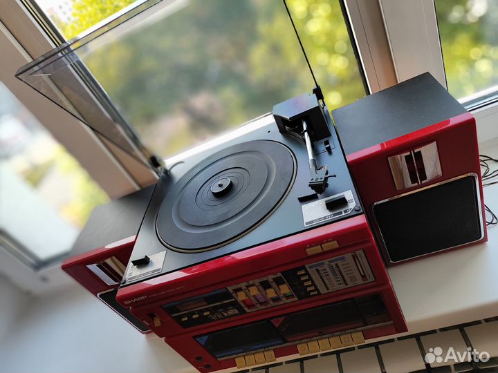 Музыкальный центр с винилом Sharp GS-TV3