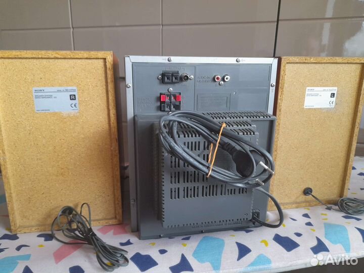 Музыкальный центр sony