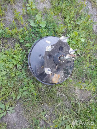 Вакуумный усилитель тормозов Ниссан жук