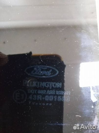 Стекло двери задней правой Ford Fiesta MK5 2002-20