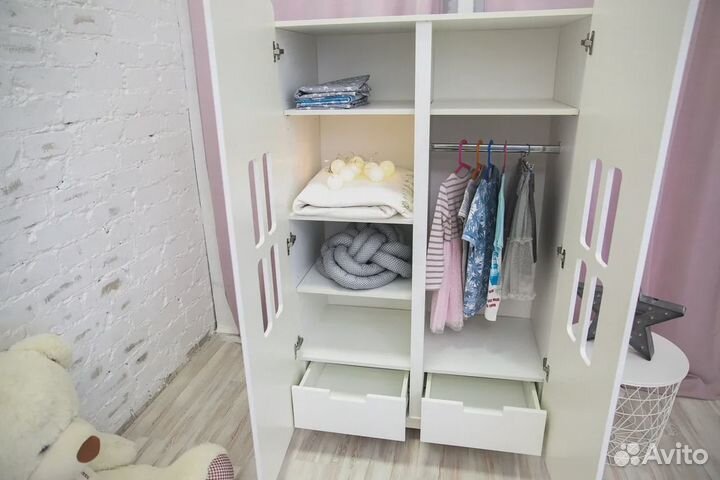 Шкаф 2-х дверный В3 