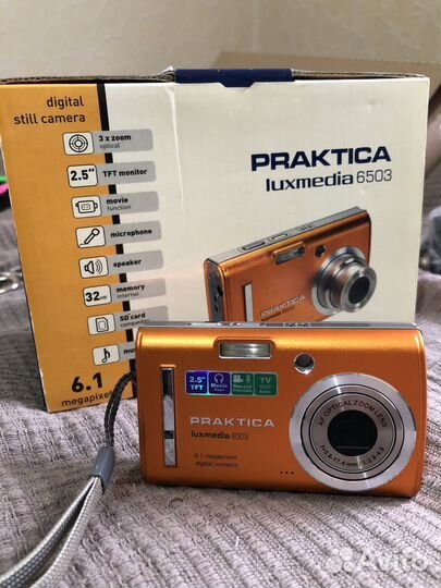 Компактный фотоаппарат praktica
