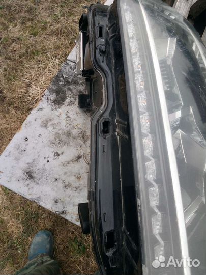 Фара volkswagen tiguan 2 правая в сборе