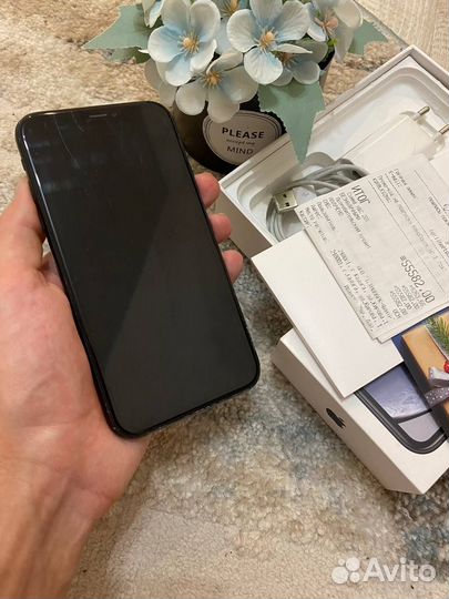 iPhone Xr, 64 ГБ