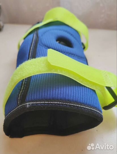 Бандаж на коленный сустав с ребрами жесткости