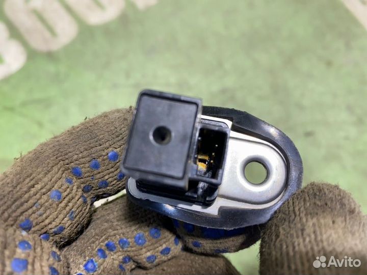 Концевик двери Nissan Skyline PV36 VQ35HR 2008