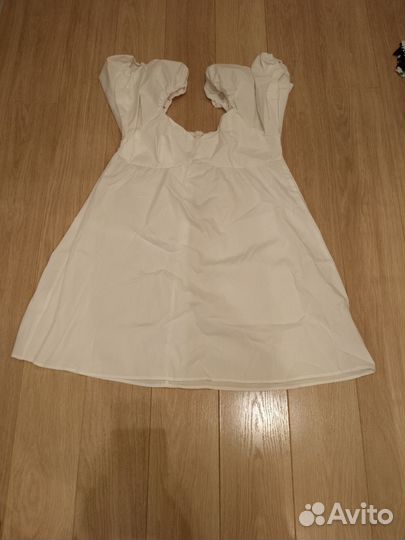 Нарядное женское платье