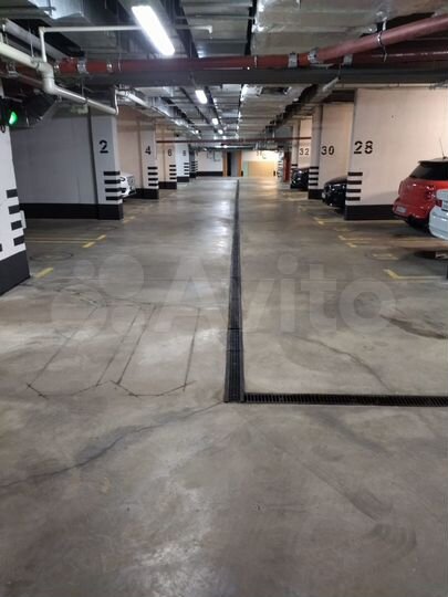 Машиноместо, 14 м²