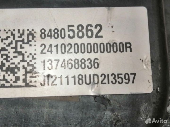 Cadillac Escalade Суппорт тормозной задний Правый