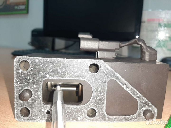 Сервомагнит штайер газ 560 562