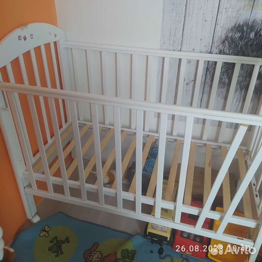 Детская кроватка 120х60 на колесах