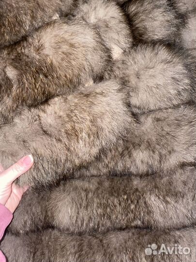 Шуба из натурального меха песца под соболь