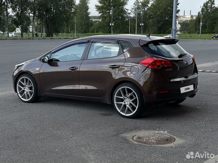 Kia Ceed 1.6 AT, 2012, 133 700 км