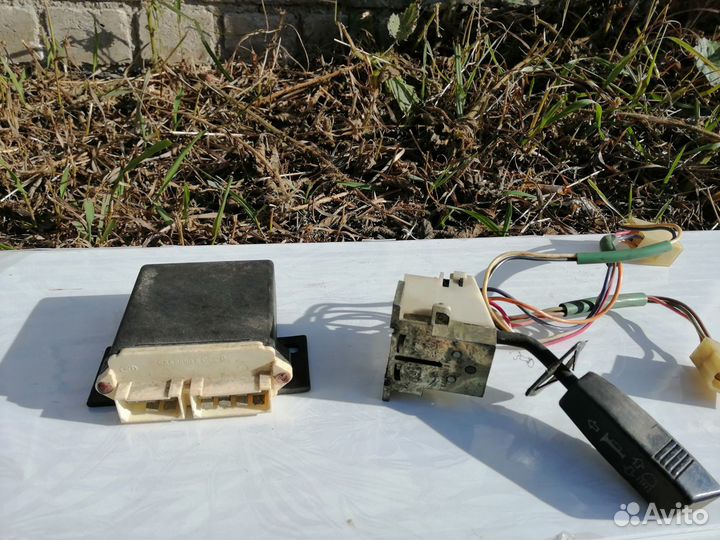 Переключатель поворотник правый