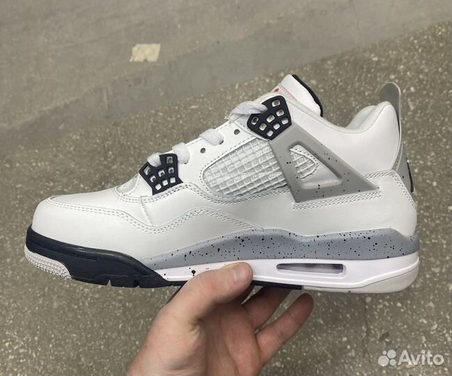 Зимние кроссовки Nike Air Jordan 4. Luxe