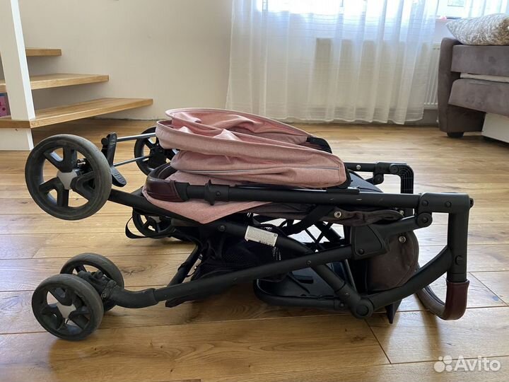Прогулочная коляска бу