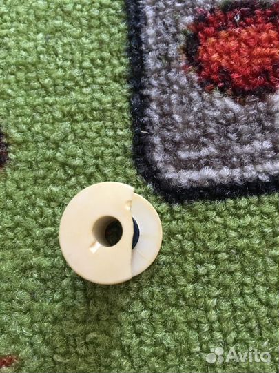 Коробочка для шпулек