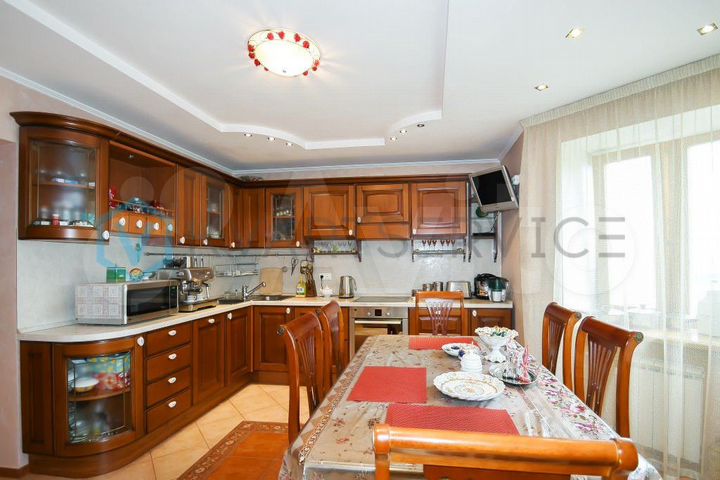 3-к. квартира, 97,6 м², 5/8 эт.