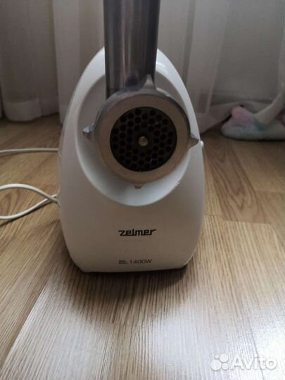 Мясорубка электрическая