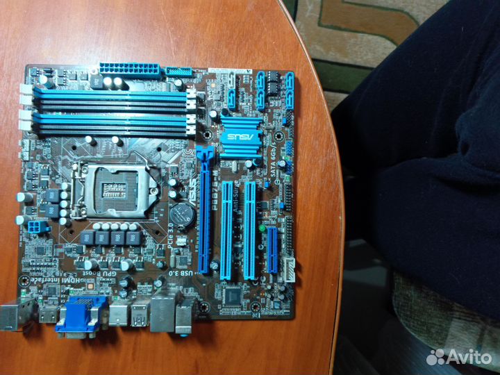Материнская плата asus P8B75-M