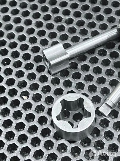 Маслонасос в сборе Suzuki RM-Z 450 2005-2007