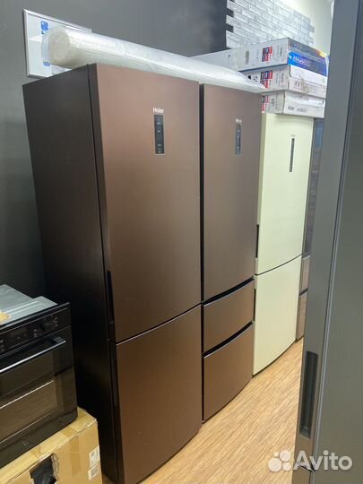 Новый холодильник haier c2f737clbg