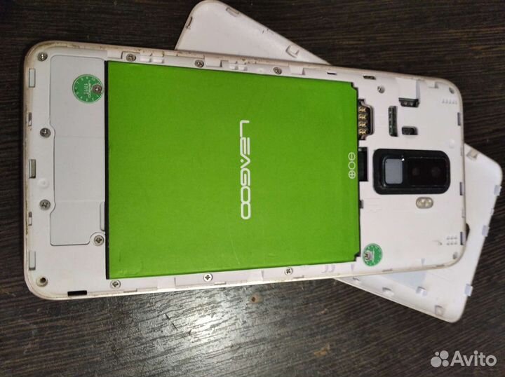Телефон leagoo m9