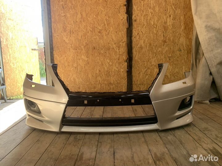 Продам передний бампер на lexus lx 570