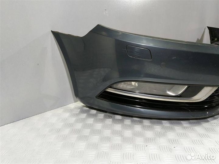 Бампер передний Volkswagen Passat CC 3C8807221F
