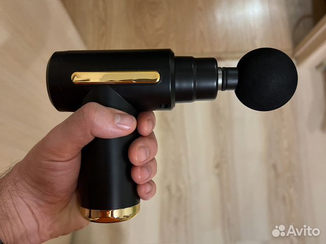 Массажер пистолет ударный перкуссионный для тела