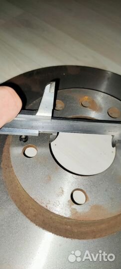 Тормозные диски Opel Omega b(2.5-3.0)