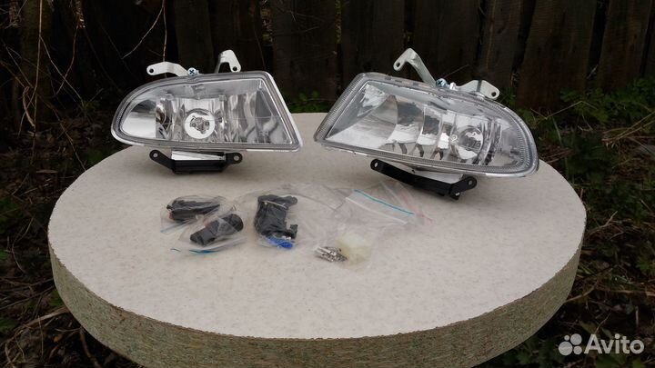 Противотуманные фары Hyundai Accent