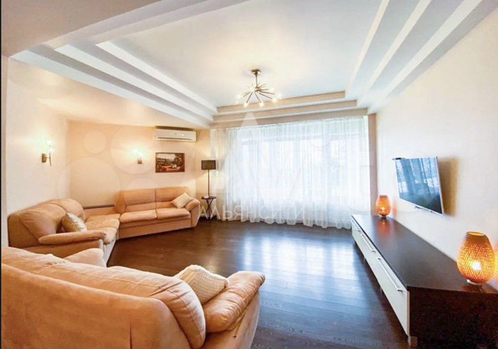 1-к. квартира, 49,7 м², 2/10 эт.