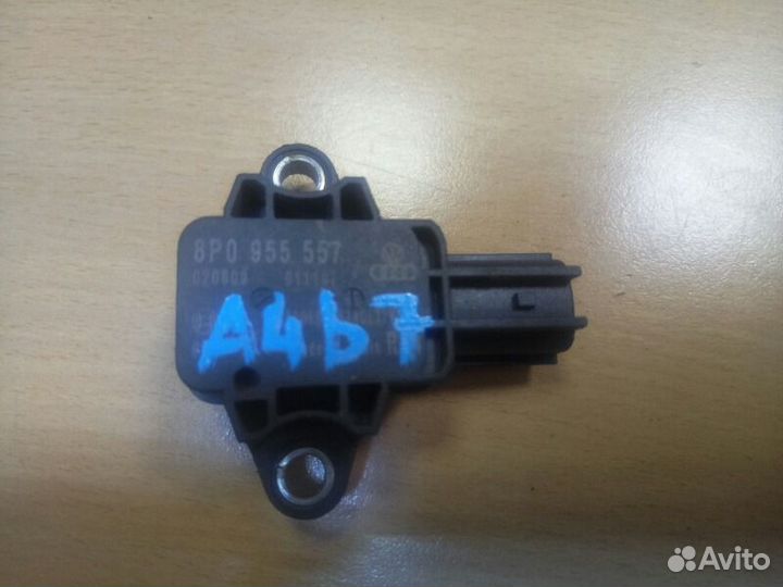 Датчик удара Audi A4 B7