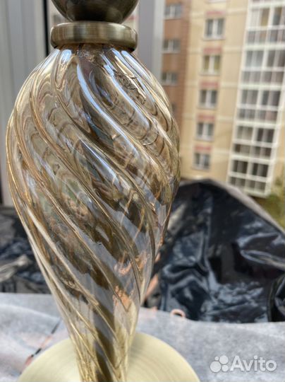 Лампа настольная maykoni