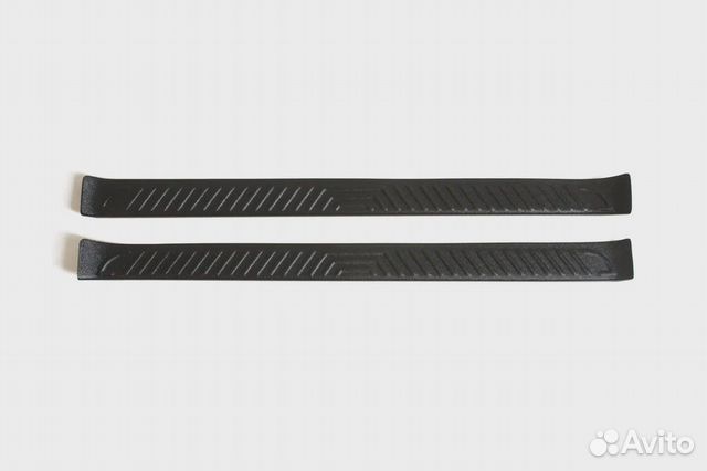 Накладки на пороги LADA 4x4 Niva 3 дв