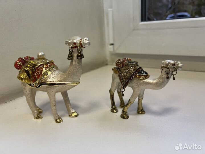 Статуэтки верблюды