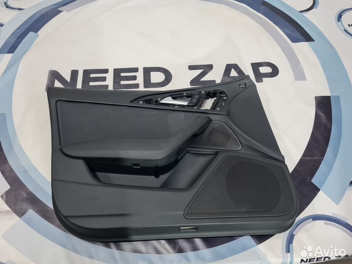 Обшивка двери передняя левая Audi A6 C7