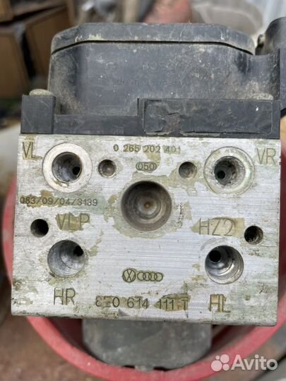Блок ABS Volkswagen - Audi (vag)