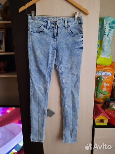 Одежда на девочку 12-13 лет