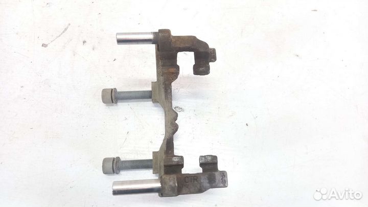 Скоба суппорта заднего Volkswagen Tiguan 2