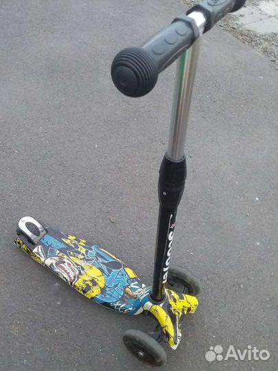 Самокат детский трехколесный бу