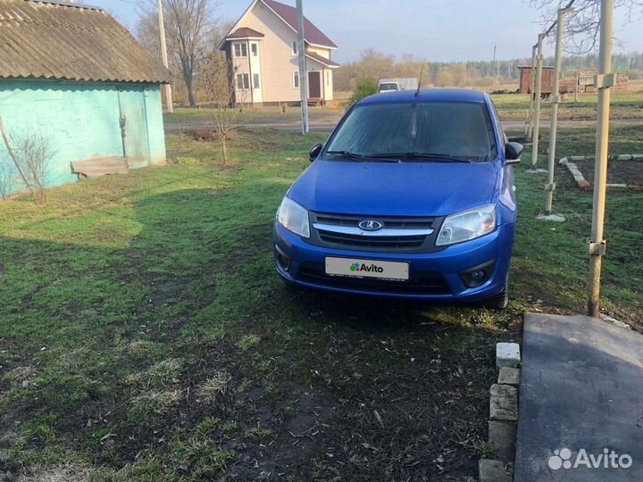 LADA Granta 1.6 МТ, 2018, 105 000 км