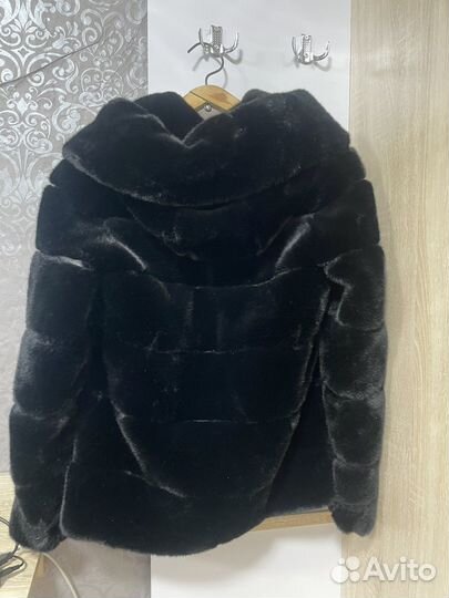 Шуба из искусственного меха