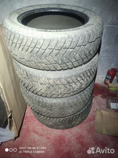 Yokohama Ice Guard IG65 255/55 R19