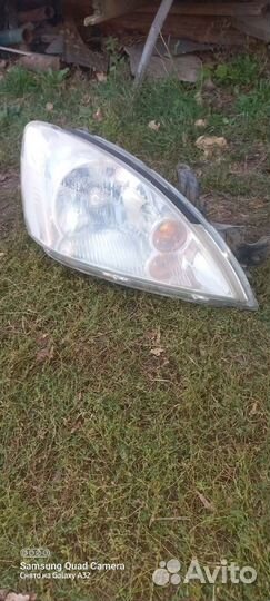 Фары на mitsubishi lancer 9