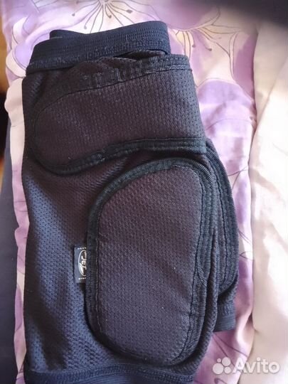 Детские защитные шорты для фигурного катания